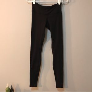 Lululemon low rise luon wunder under leggings